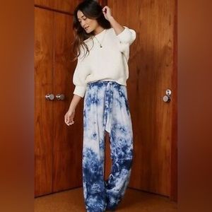 Anthropologie cloth stone Venice wide leg pants in blue tie dye